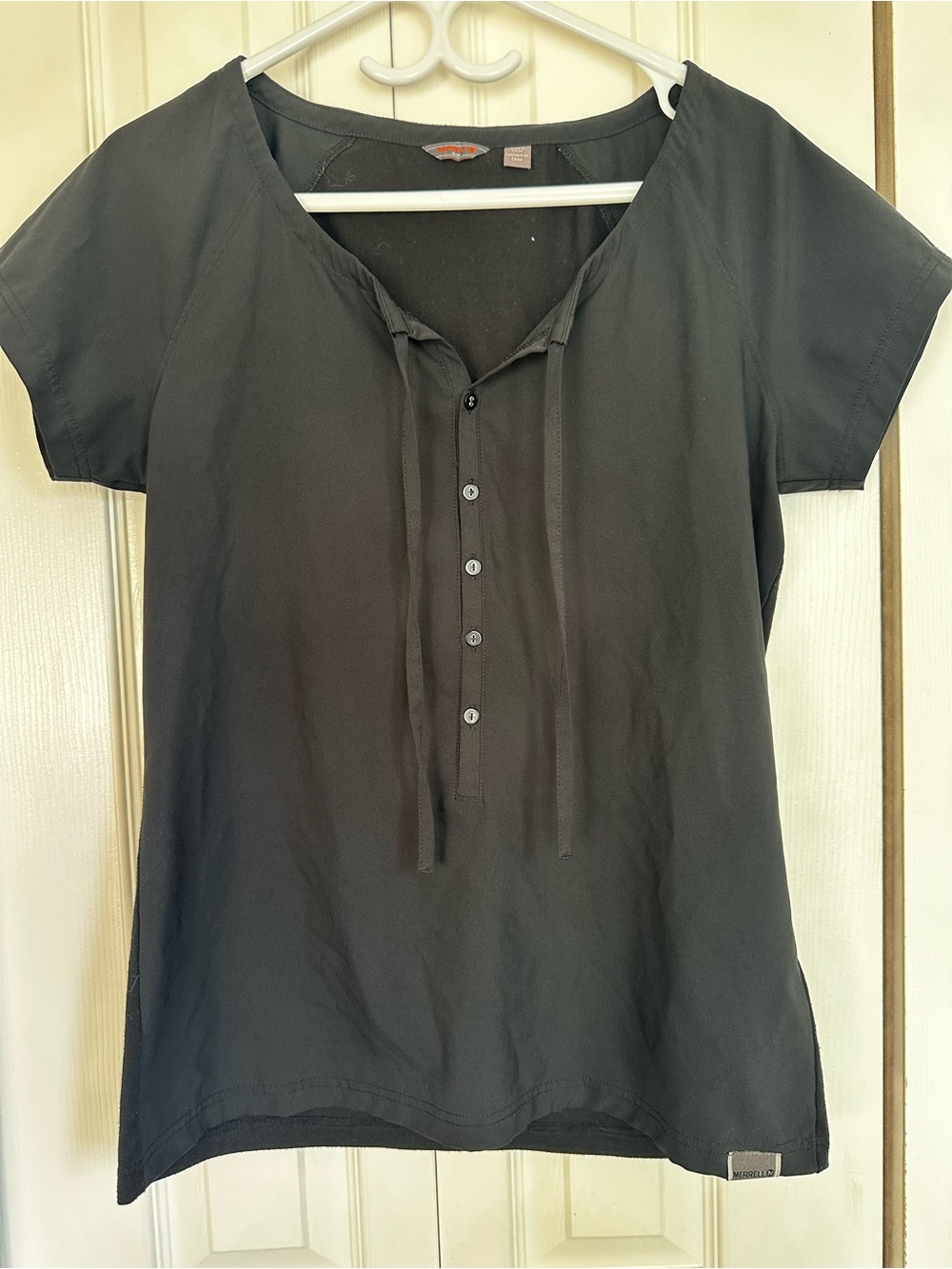 Merrell Black Short Sleeve Button Henley Top #46